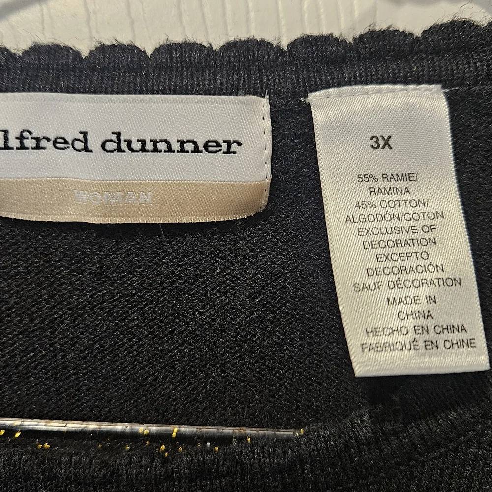 Alfred Dunner vintage sweater womans 3xl black floral knit  button embroidered